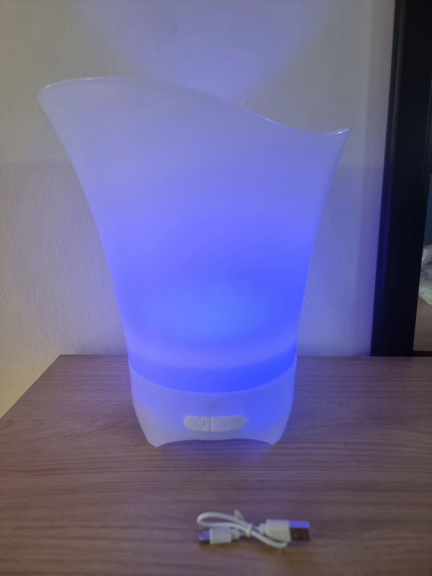 Hielera con luz led y parlante